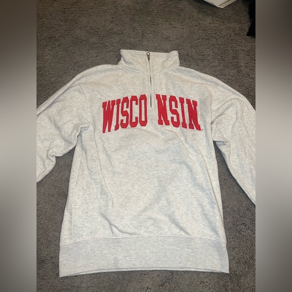 ZOOZATZ WOMEN'S WISCONSIN ¼ ZIP SWEATSHIRT (OATMEAL) - Picture 2 of 4